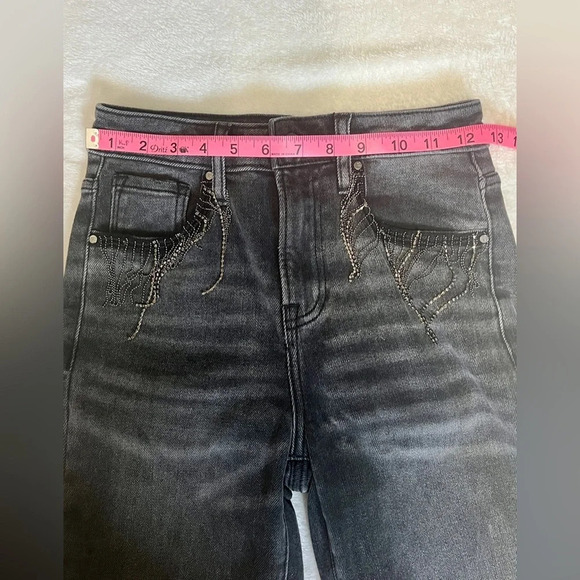 Risen Rhinestone Charcoal Straight Distressed Jean - Size 1/25 - Picture 11 of 14